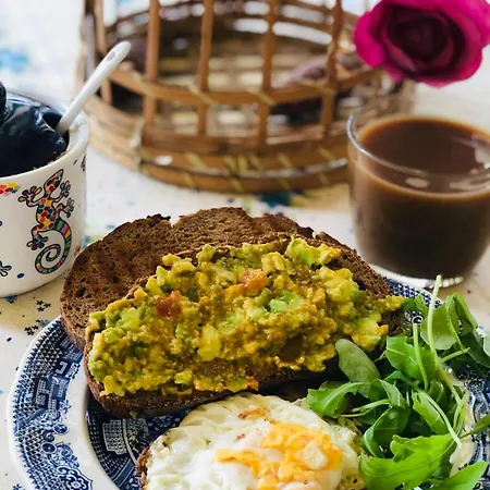 Mi Nina Lola * 푸엔히롤라